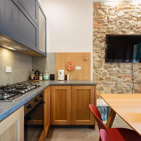 Blu's House In * Florence
