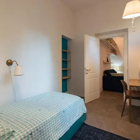 Blu's House In * Florence