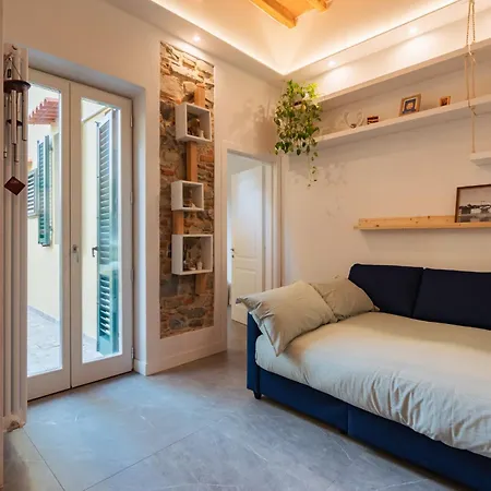Blu's House In Florence